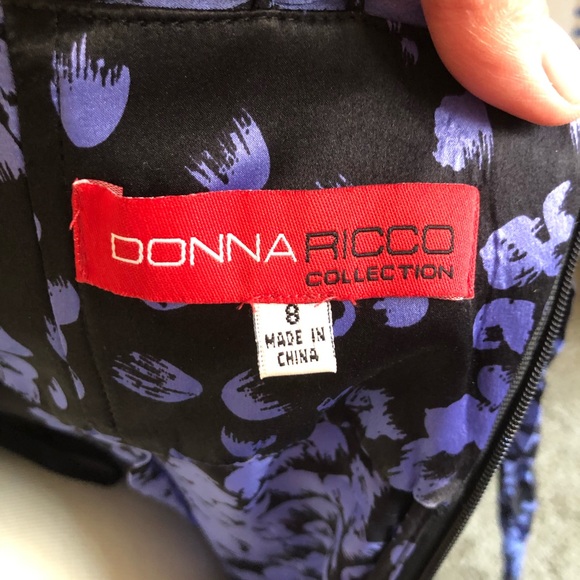 Elegant Blue Dress - Picture 2 of 8